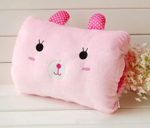 思侬 毛绒玩具暖手抱枕 午休枕 粉色兔子